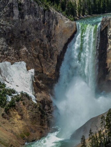 Photo of falls at Yellowstone